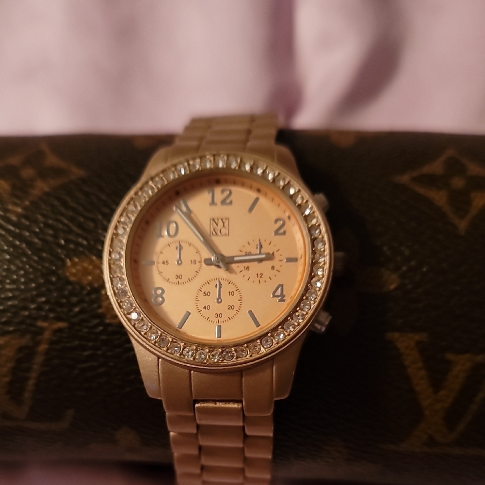 New York &‎ Company Gold Chronograph Watch